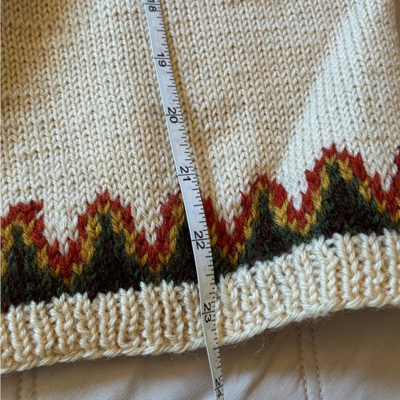 Vintage gorgeous hand knit wool sweater - Picture 5 of 10